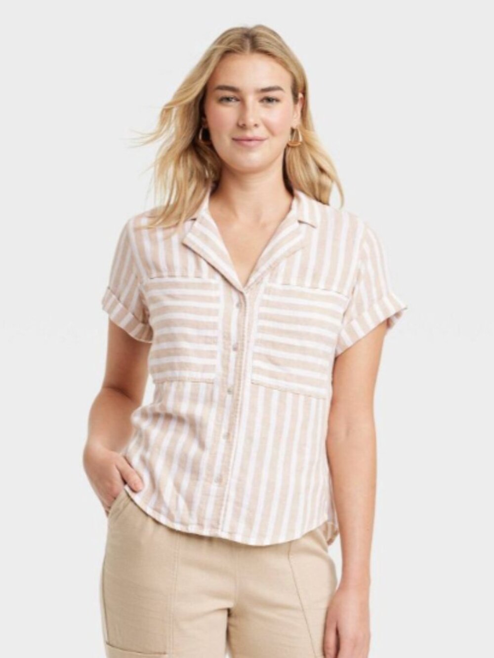 Universal Threads Short Sleeve Collared Button-Down Shirt